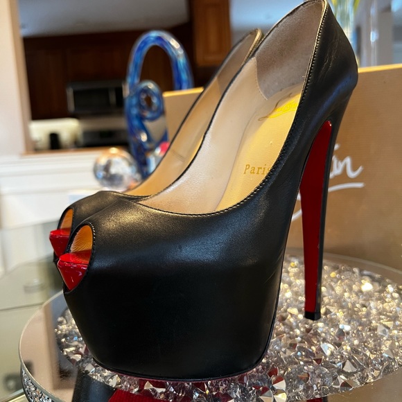 160 Christian Louboutin Highness size 35.5 - Picture 5 of 15